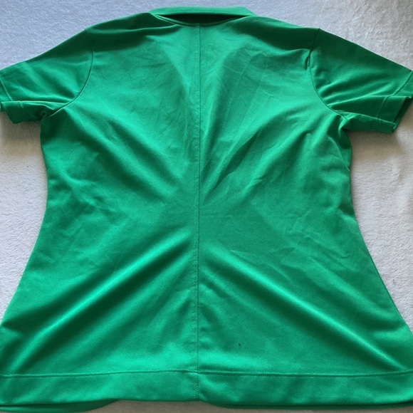 Nike Golf Shirt - Picture 5 of 5